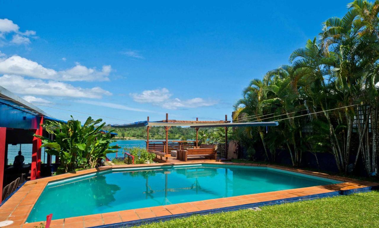 维拉港 Retreat Seaside旅舍 外观 照片