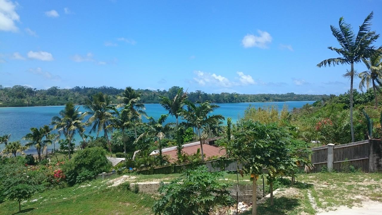 维拉港 Retreat Seaside旅舍 外观 照片